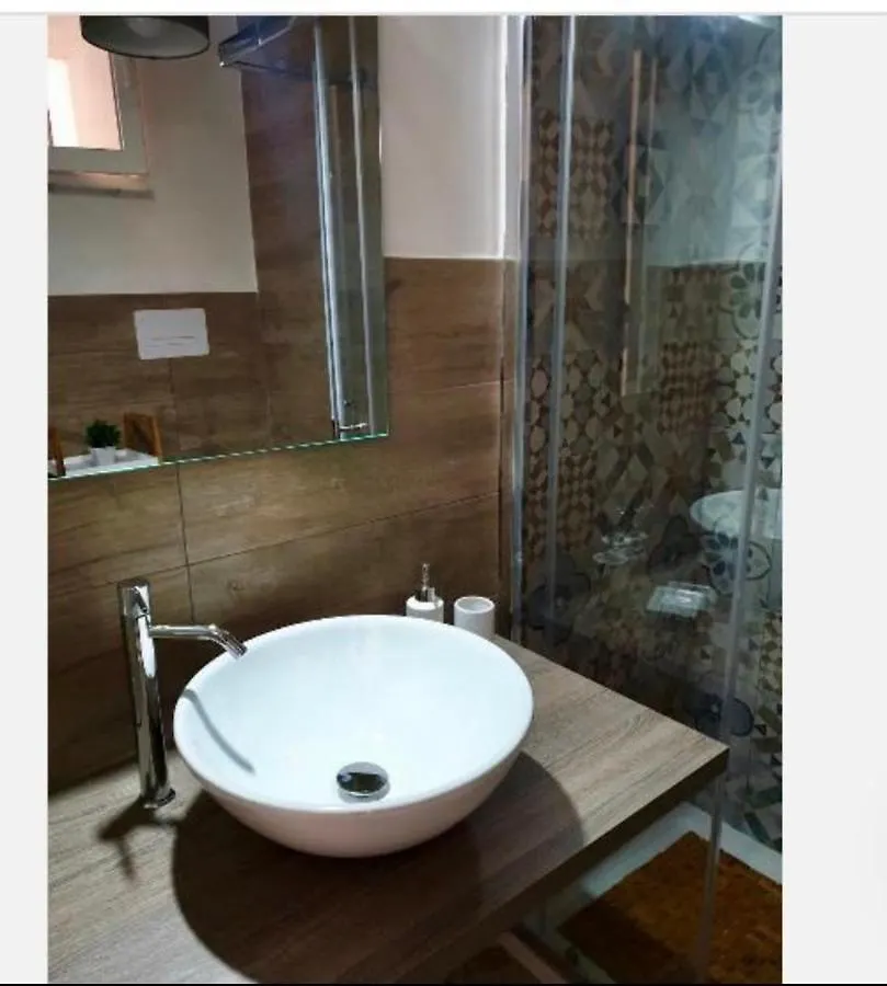 B & B Via Roma 에르콜라노